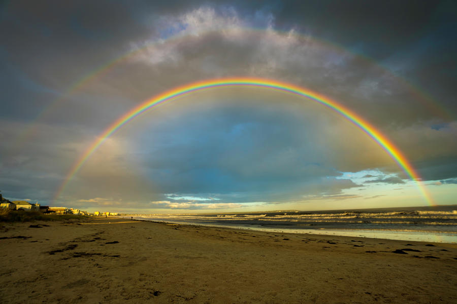 Paradise Photograph - OOB Rianbows by Douglas Curtis