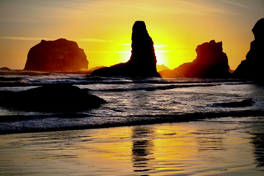 Oregon Sunset Photograph by Ed Riche
