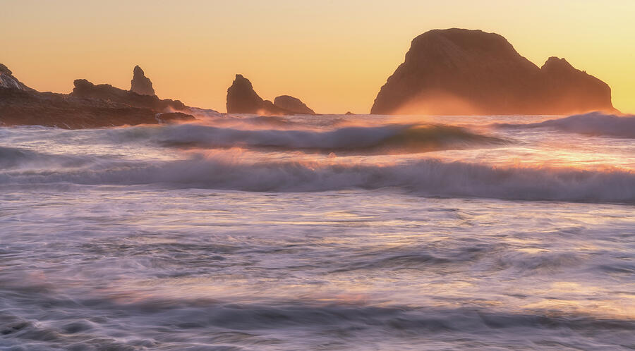 Oregons Sunset Curl Photograph by Darren White Oregons Sunset Curl Photograph by Darren White