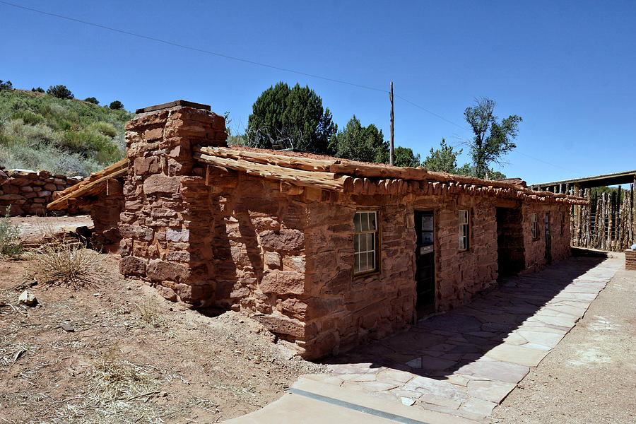 Original Pioneer Cabin At Pipe Springs National Monument 1 Arizona ...