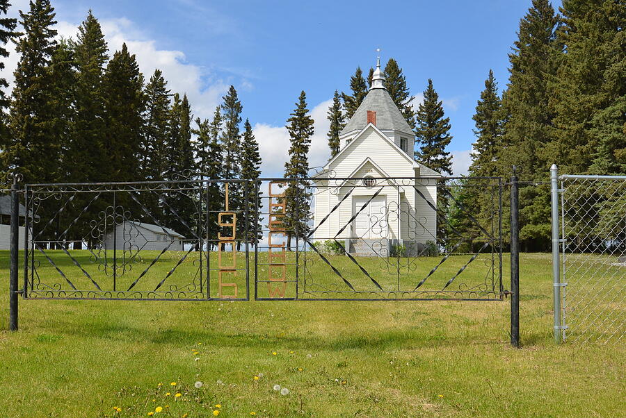 Orthodox Church in Rural Saskatchewan Photograph by Lawrence Christopher