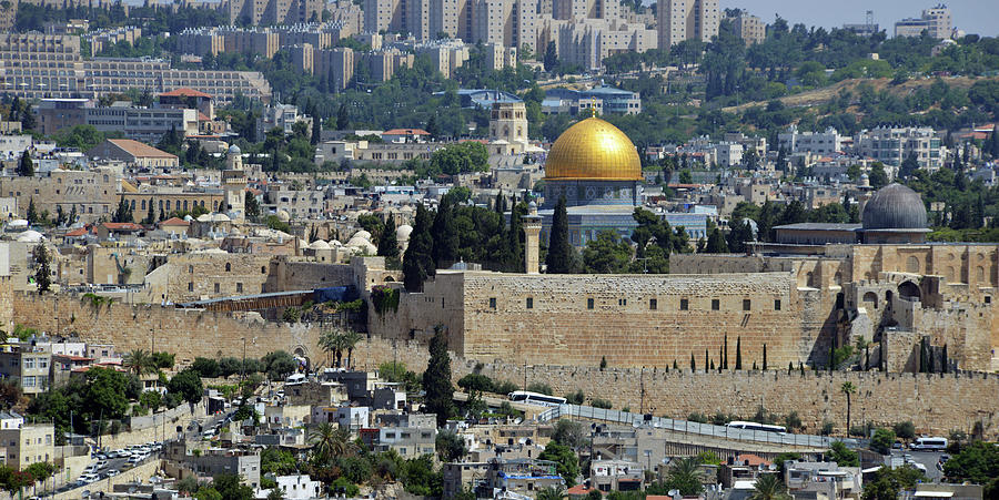 Overlooking Jerusalem Photograph by Yue Wang