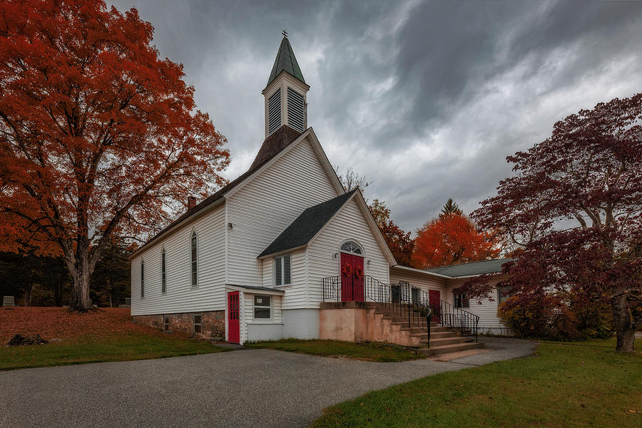 PA Chapel In The Fall Photograph by Susan Candelario