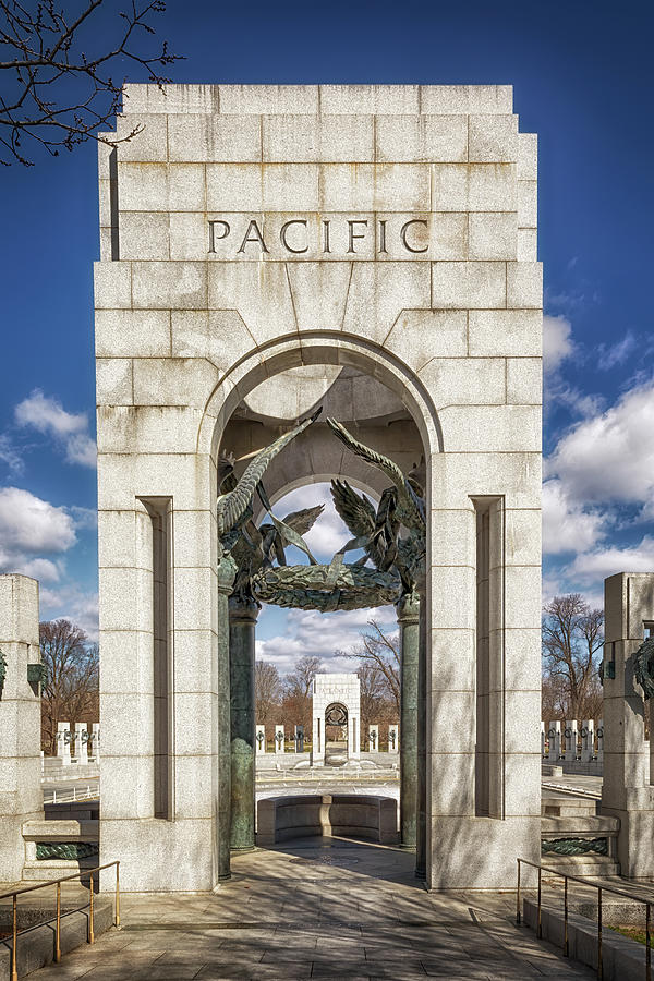 Pacific Arch - World War II Memorial Photograph by Susan Rissi Tregoning