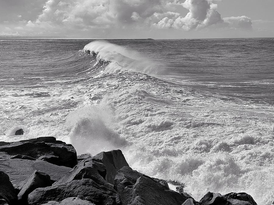 Pacific Wave Photograph by Jerry Abbott