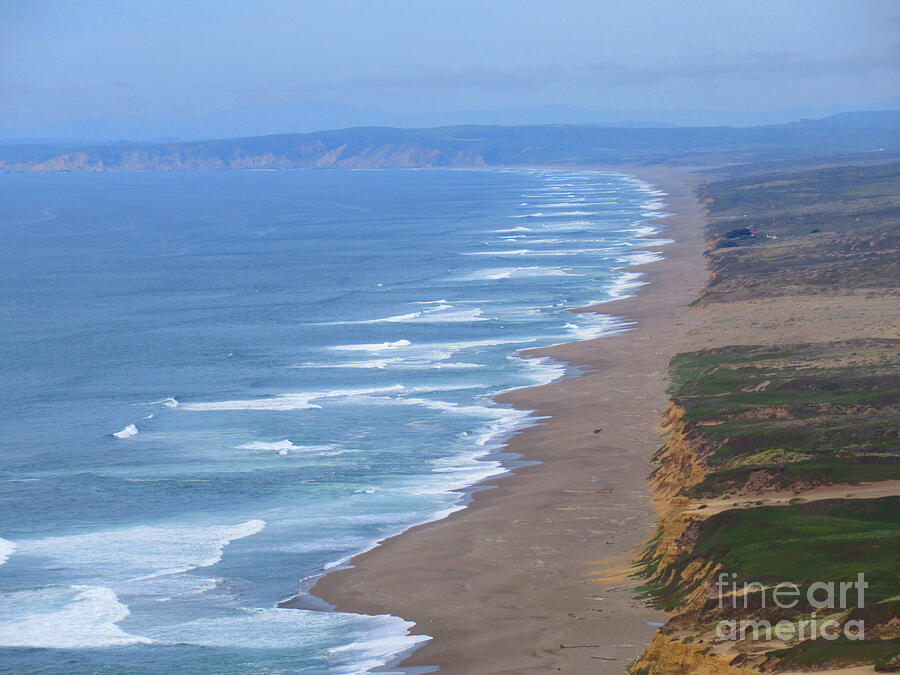 Pacific Waves Horizontal Photograph by Mhana Mason - Fine Art America