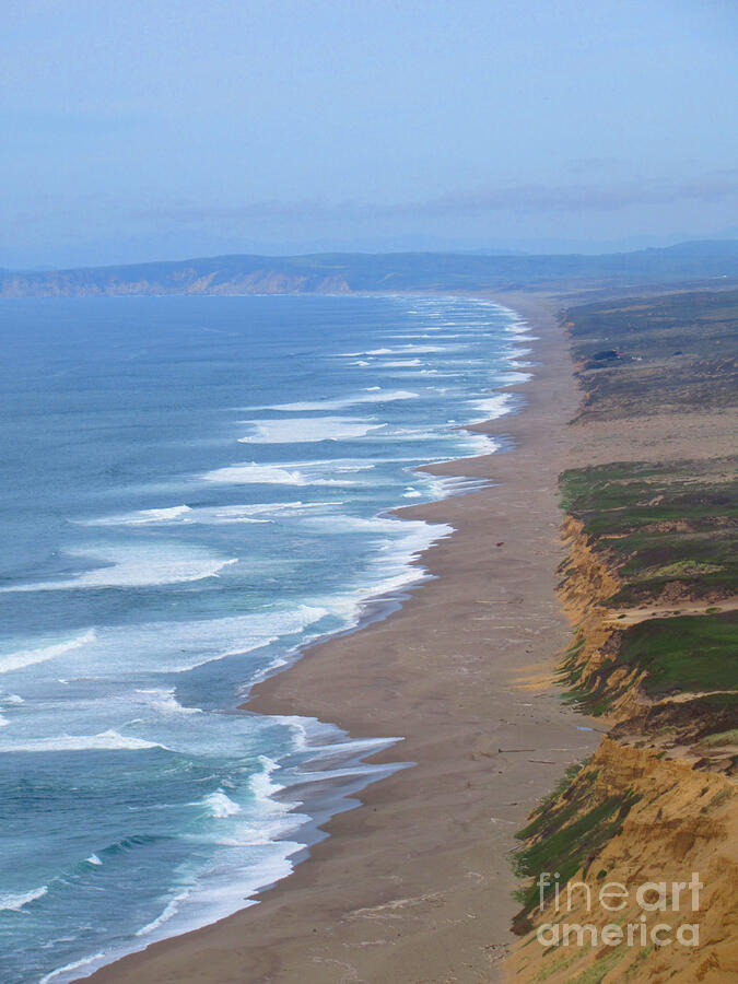 Pacific Waves Vertical Photograph by Mhana Mason - Fine Art America