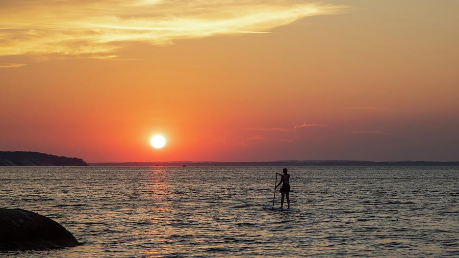 Paddling into a Peconic Bay Sunset Photograph by Steve Gravano