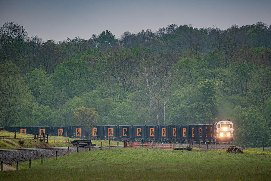 PAL Scottys Rock train south of Caneyville, Ky Photograph by Jim Pearson