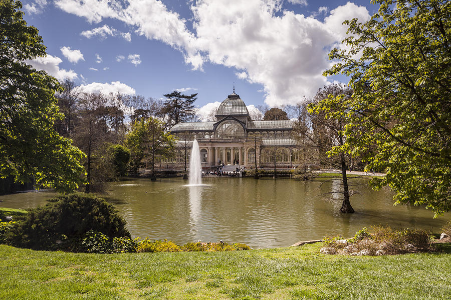 Palacio de Cristal in Buen Retiro Park, Madrid. Photograph by Julian Elliott Photography
