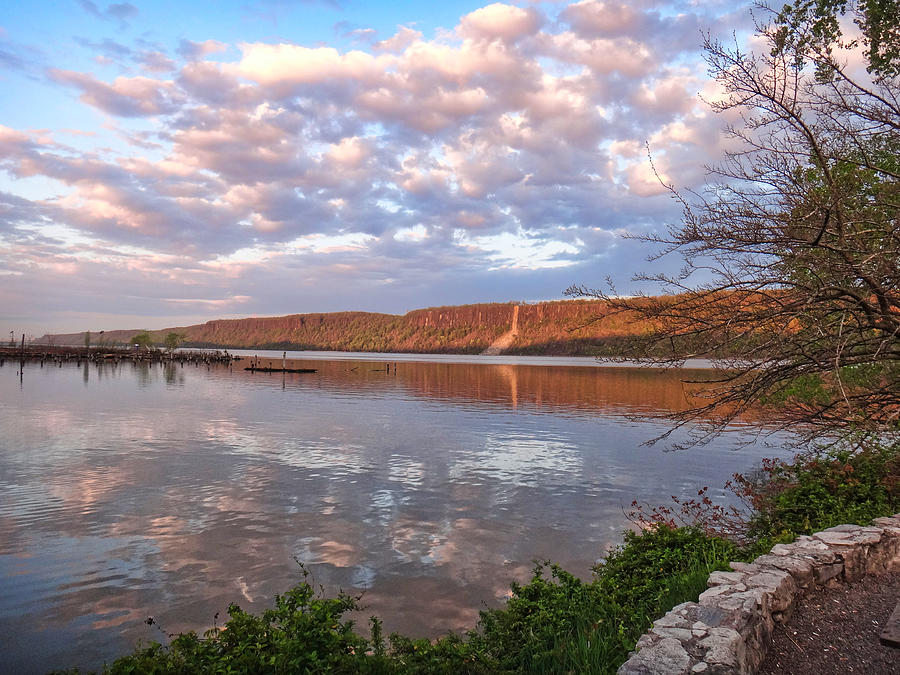 Palisades Pink Clouds Reflected Photograph by Russel Considine