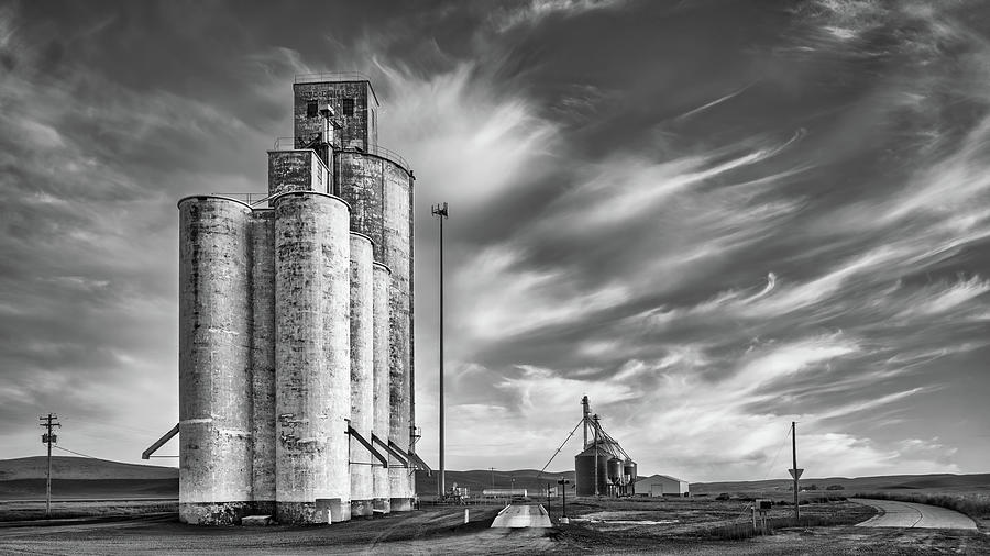 Palouse Coop Grain Elevator  bw Photograph by Jerry Fornarotto