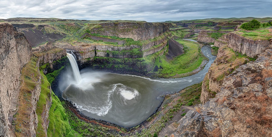 Palouse Falls in the Spring Photograph by Harold Coleman