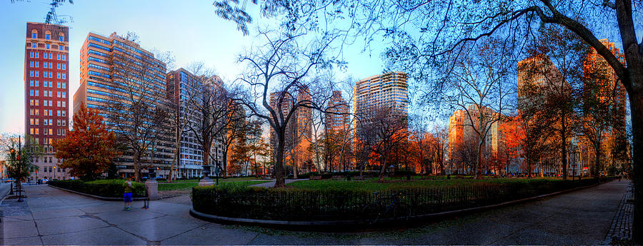 Walnut Street Photograph - Panorama 2811 Rittenhouse Square by Bob Bruhin