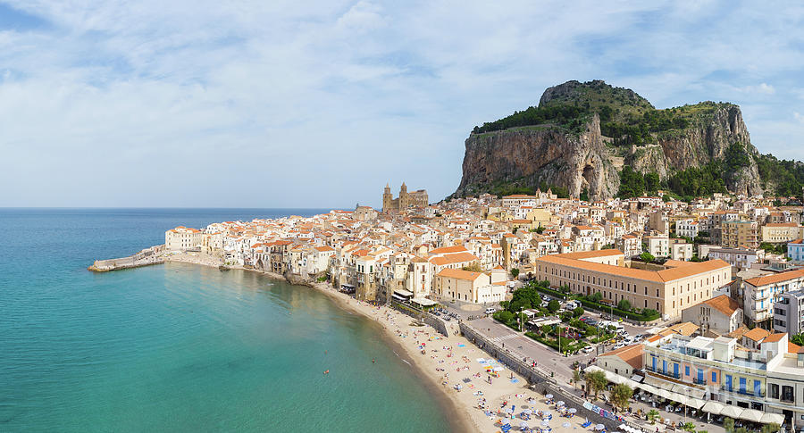 Panorama of the Celafu medieval old town and beach in SIcily, It ...