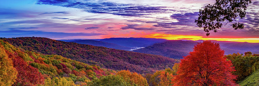 Panoramic Boston Mountain Landscape At Artist Point - Mountainburg ...