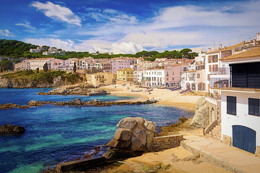 Panoramic view of Calella of Palafrugell.  Photograph by Jordi Carrio Jamila