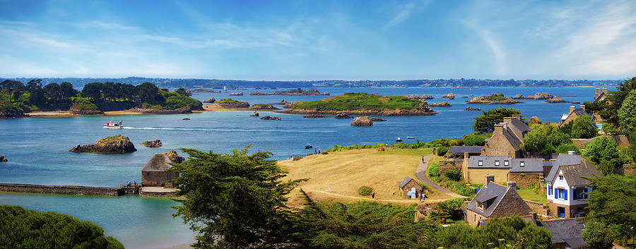 Panoramic view of the Brehat islands, Brittany, France - 6 - Ort Photograph by Jordi Carrio Jamila