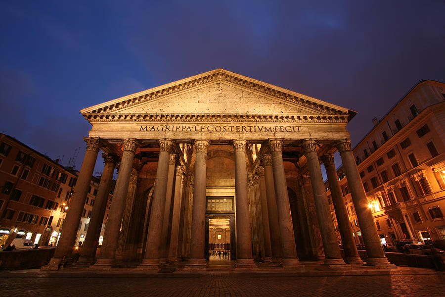 Pantheon by night Photograph by Romaoslo