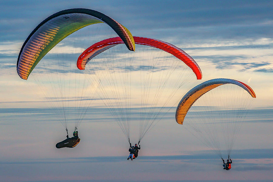 Paragliding, Wellfleet #2 Photograph by Thomas Sweeney