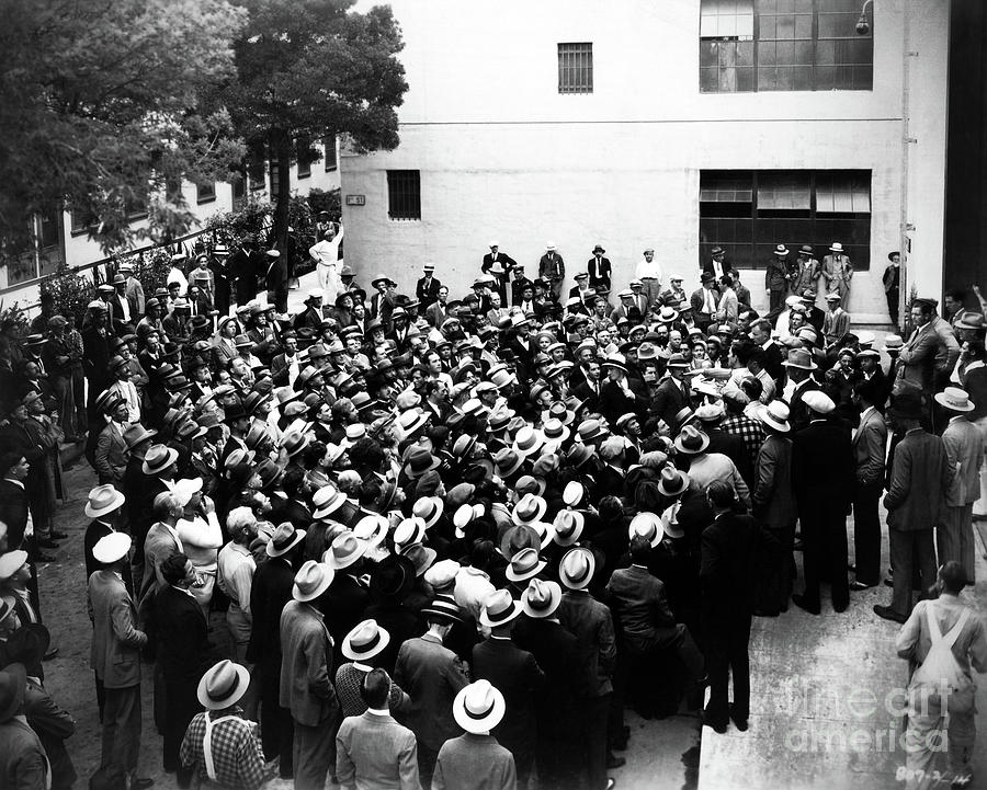 Paramount Studios Casting Call 1930 Photograph by Sad Hill - Bizarre Los Angeles Archive