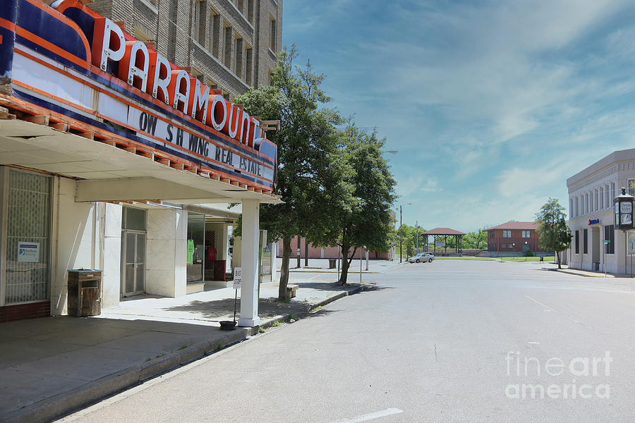 Paramount Theater Clarksdale Mississippi Blues Trail  Photograph by Chuck Kuhn