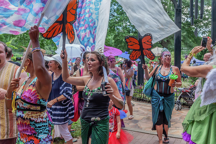 Parasol Parade 21 Photograph by Alex Forsyth - Pixels