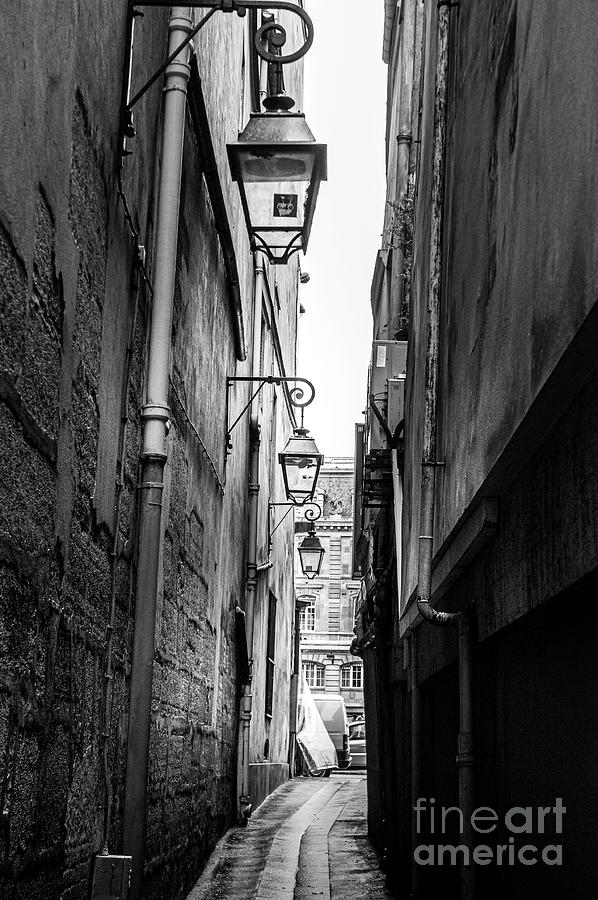 Paris Alley Way 1 Photograph