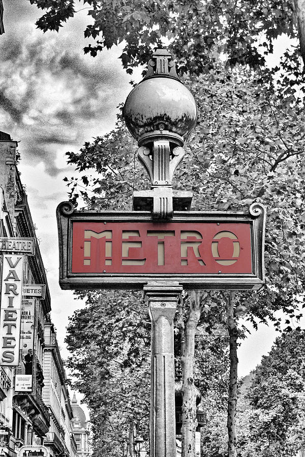 Paris Metro Photograph by Richard Reeve
