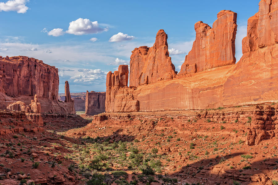 Park Avenue In Arches National Park Photograph by Jim Vallee
