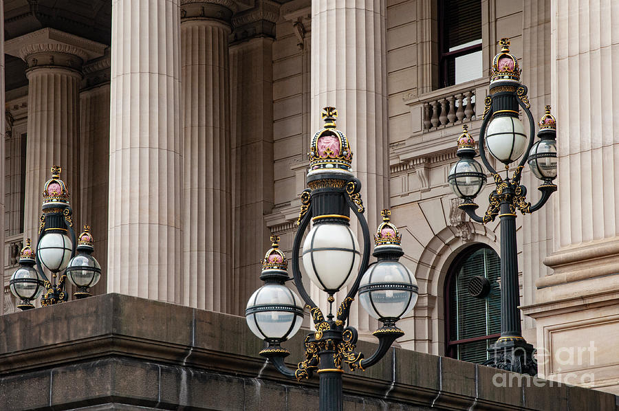 Parliament Lamps Photograph by Bob Phillips