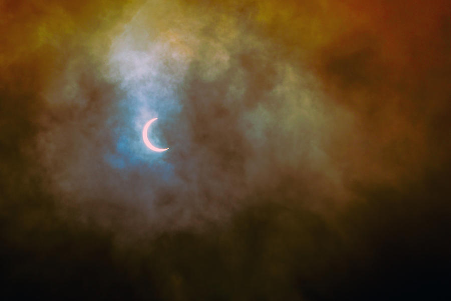 Partial annular solar eclipse seen in Malaysia in 26th Dec 2019. Photograph by Shaifulzamri