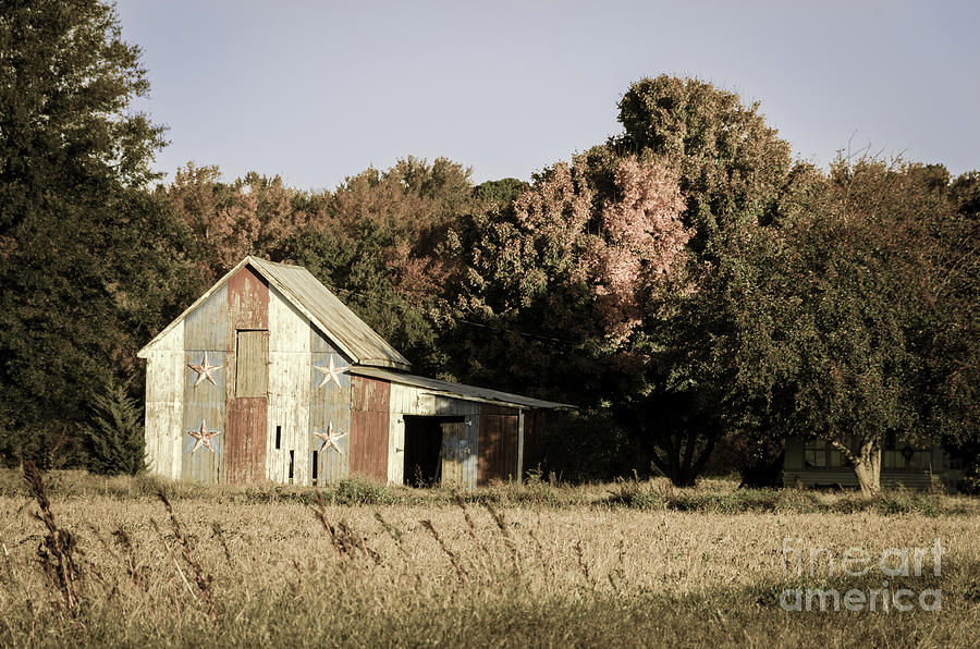 Patriotic Barn in Field Aged Effect Rural / Rustic Landscape Photo Photograph by PIPA Fine Art - Simply Solid