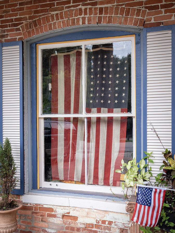 Patriotic Window in Micanopy, Florida Photograph by Dawna Moore Photography
