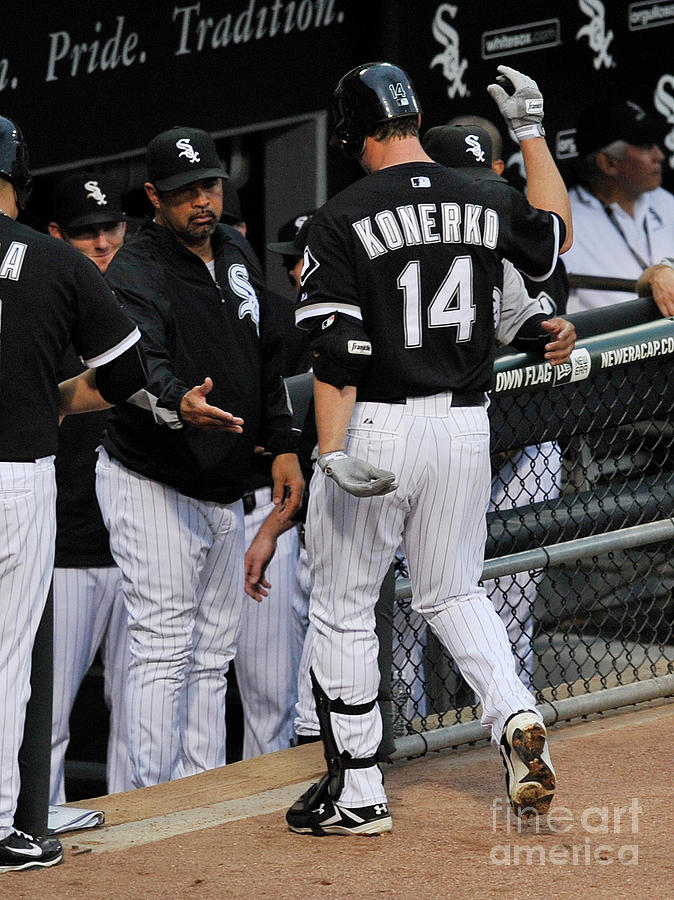Paul Konerko and Ozzie Guillen Photograph by David Banks Paul Konerko and Ozzie Guillen Photograph by David Banks