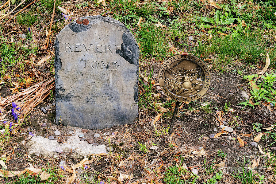 Paul Revere Tombstone Photograph by Bob Phillips