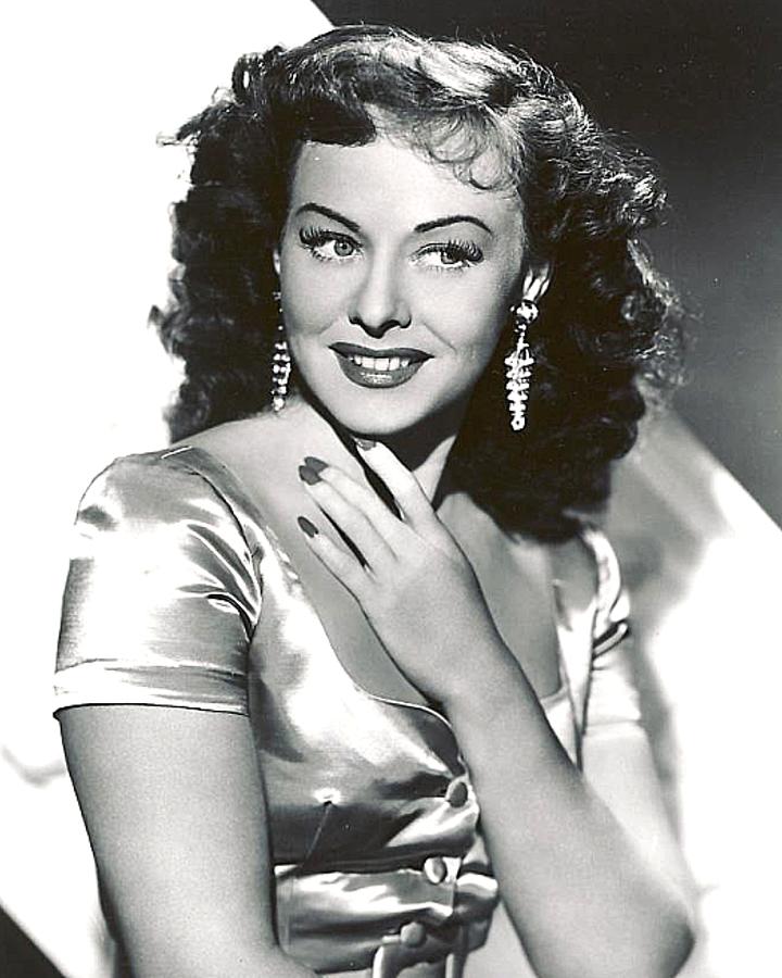 Old Hollywood Photograph - Paulette Goddard 5 by Old Hollywood