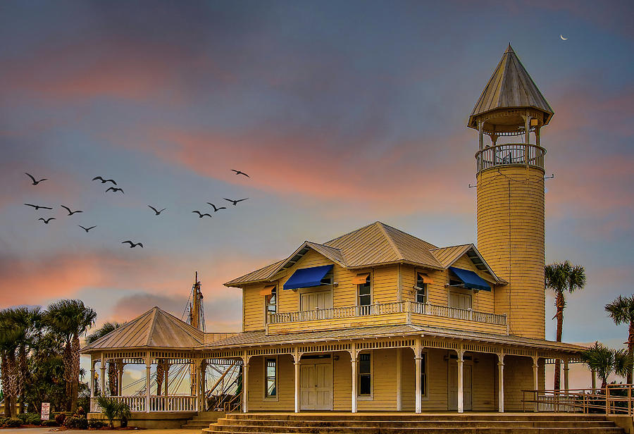 Pavilion House and Tower at Dusk Photograph by Darryl Brooks