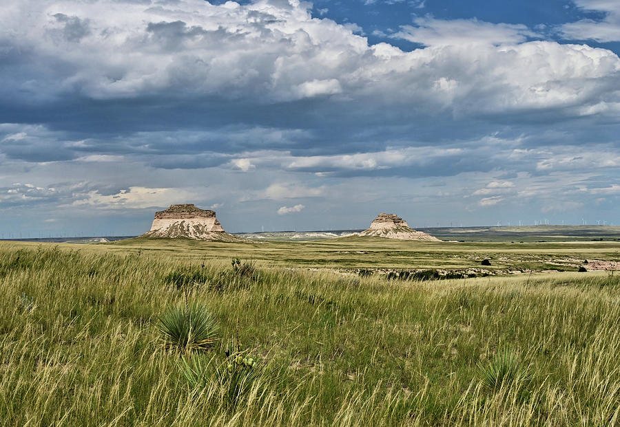 Pawnee Buttes Photograph by Ben Prepelka