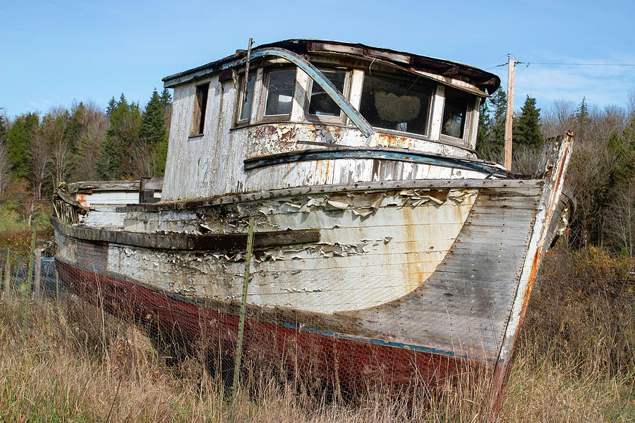 Peninsula abandoned relic Photograph by Cathy Anderson