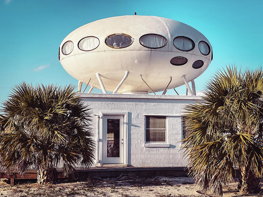 Pensacola Beach UFO House, Pensacola Beach, Florida Photograph by Dawna Moore Photography
