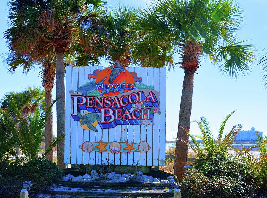 Pensacola Beach Welcome Sign Photograph by Paul Lindner - Fine Art America