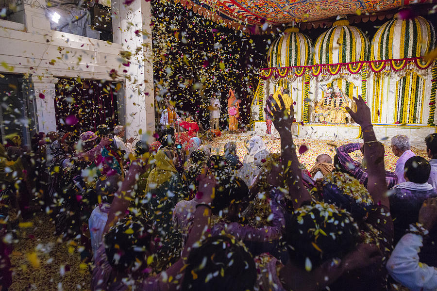 People cheering at Holi Festival, Vrindavan, Uttar Pradesh, India Photograph by Jeremy Woodhouse