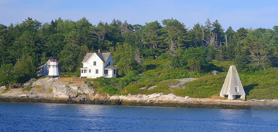 Perkins Island Light Station Photograph by Carla Parris