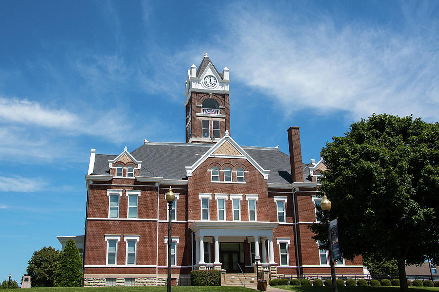 Perry County Courthouse Photograph