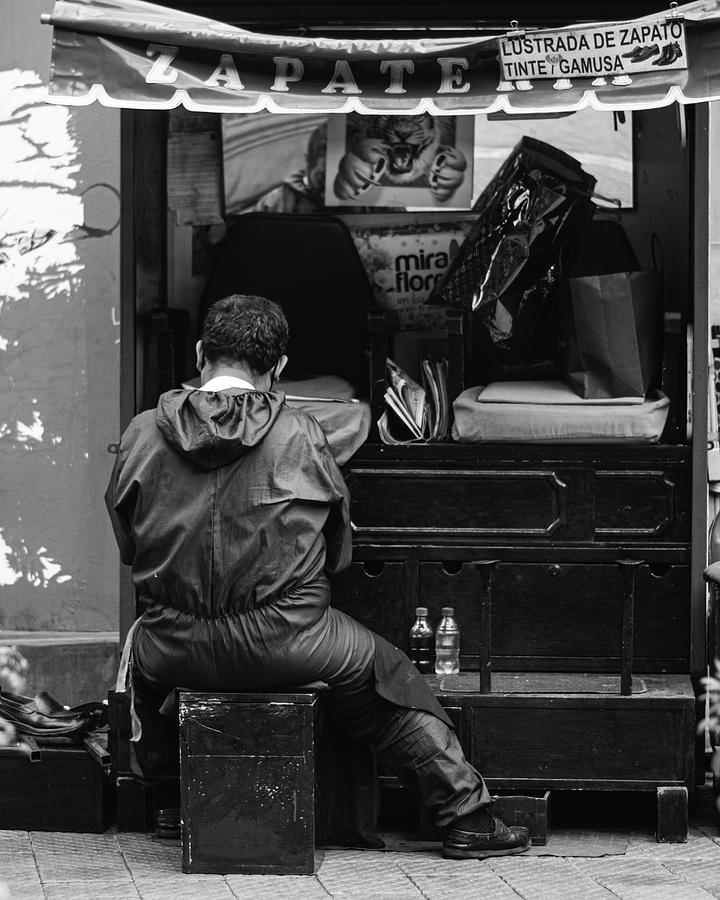 Peruvian shoeshiner Photograph by Diego Isasi - Fine Art America