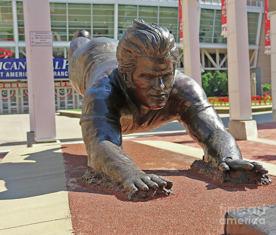 Pete Rose Sliding In Statue 4367 Photograph by Jack Schultz