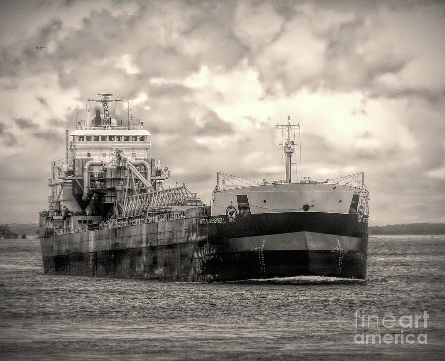 Peter R Cresswell Ship Saint Lawrence Seaway Photograph By Rose Santuci ...