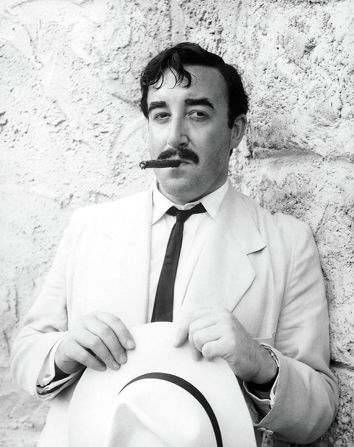 PETER SELLERS in CARLTON-BROWNE OF THE F. O. -1959-, directed by ROY BOULTING. Photograph by Album