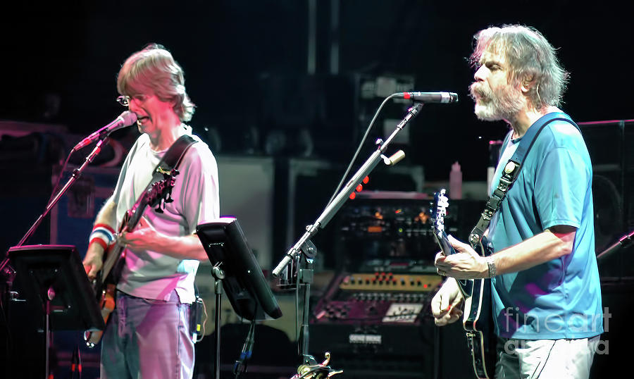 Phil Lesh and Bob Weir with The Dead in Atlanta Photograph by David Oppenheimer